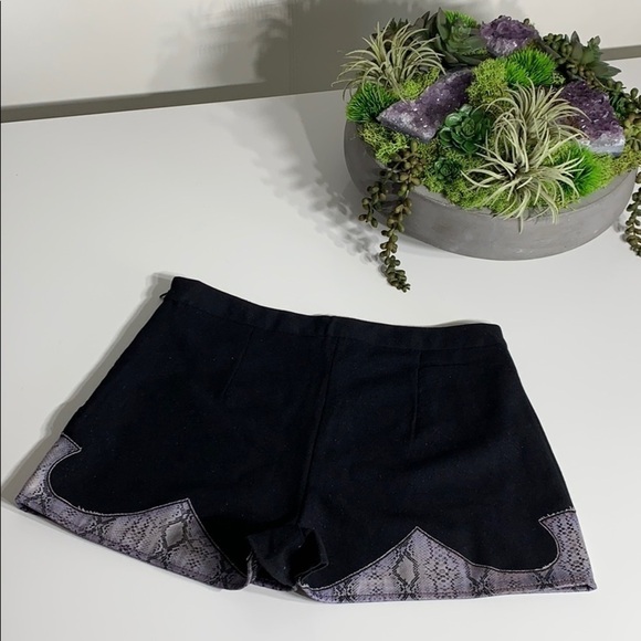 Boutique micro mini Black short shorts faux snakeskin detail nightlife small - Picture 2 of 5